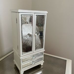 Pier1 Imports white jewelry box